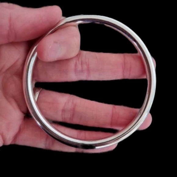 LAST ONE! WEIGHTY SILVER BANGLE UNISEX - Picture 3 of 5